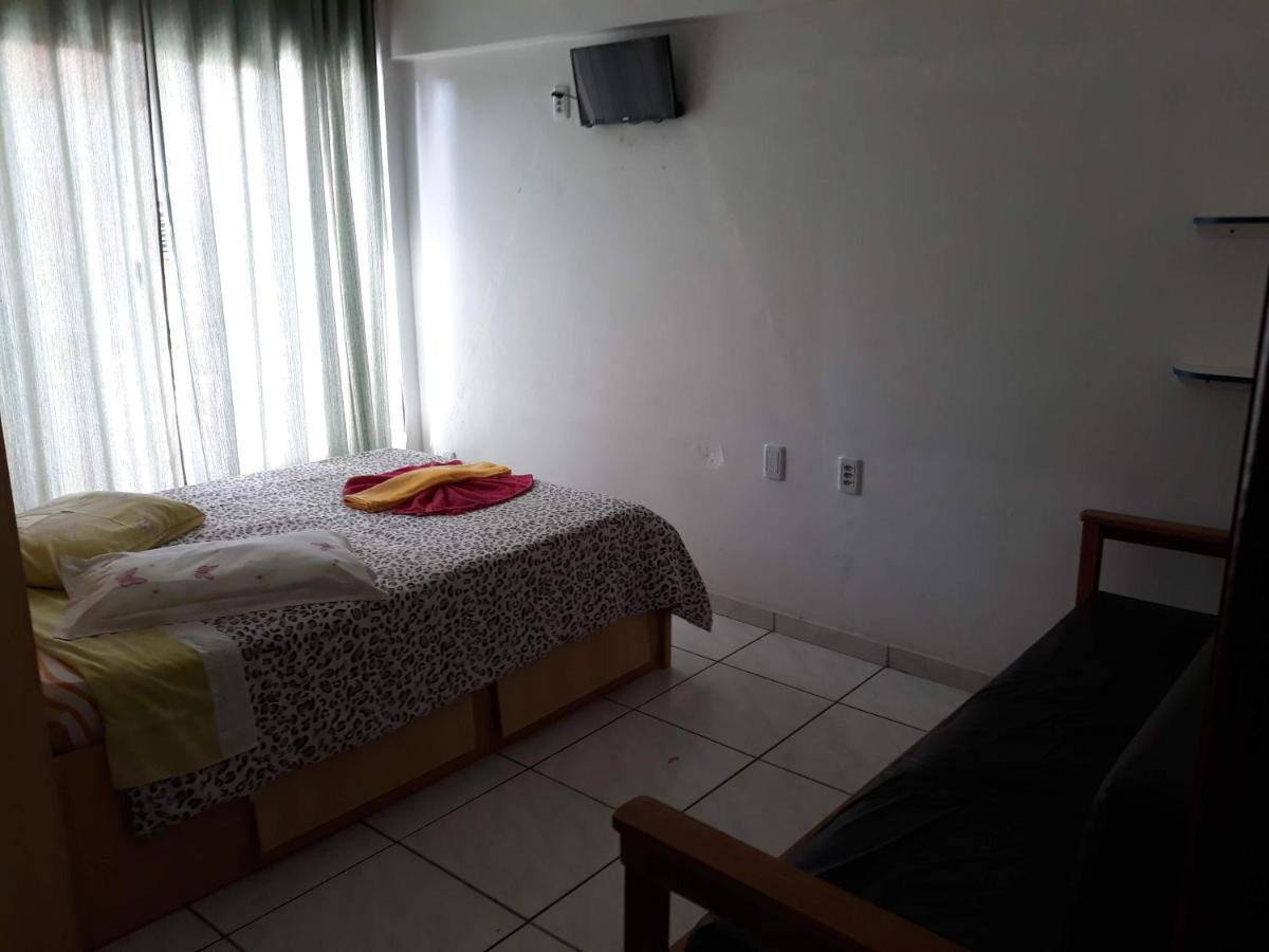 Hotel Pinotti Ltda クリティバノス エクステリア 写真